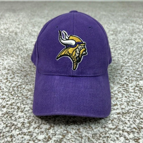 Vintage Minnesota Vikings Hat Cap Strap Back Mens One Size NFL Logo Athletic - Picture 1 of 7